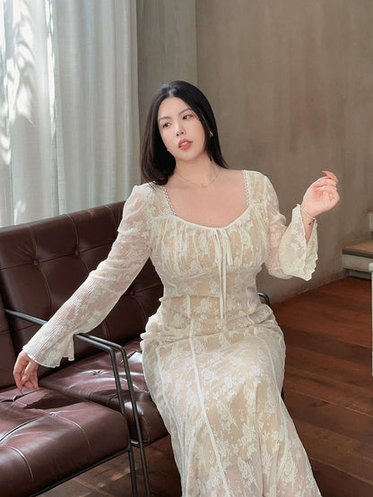 Beautifully Crafted Dress in a Classic Style