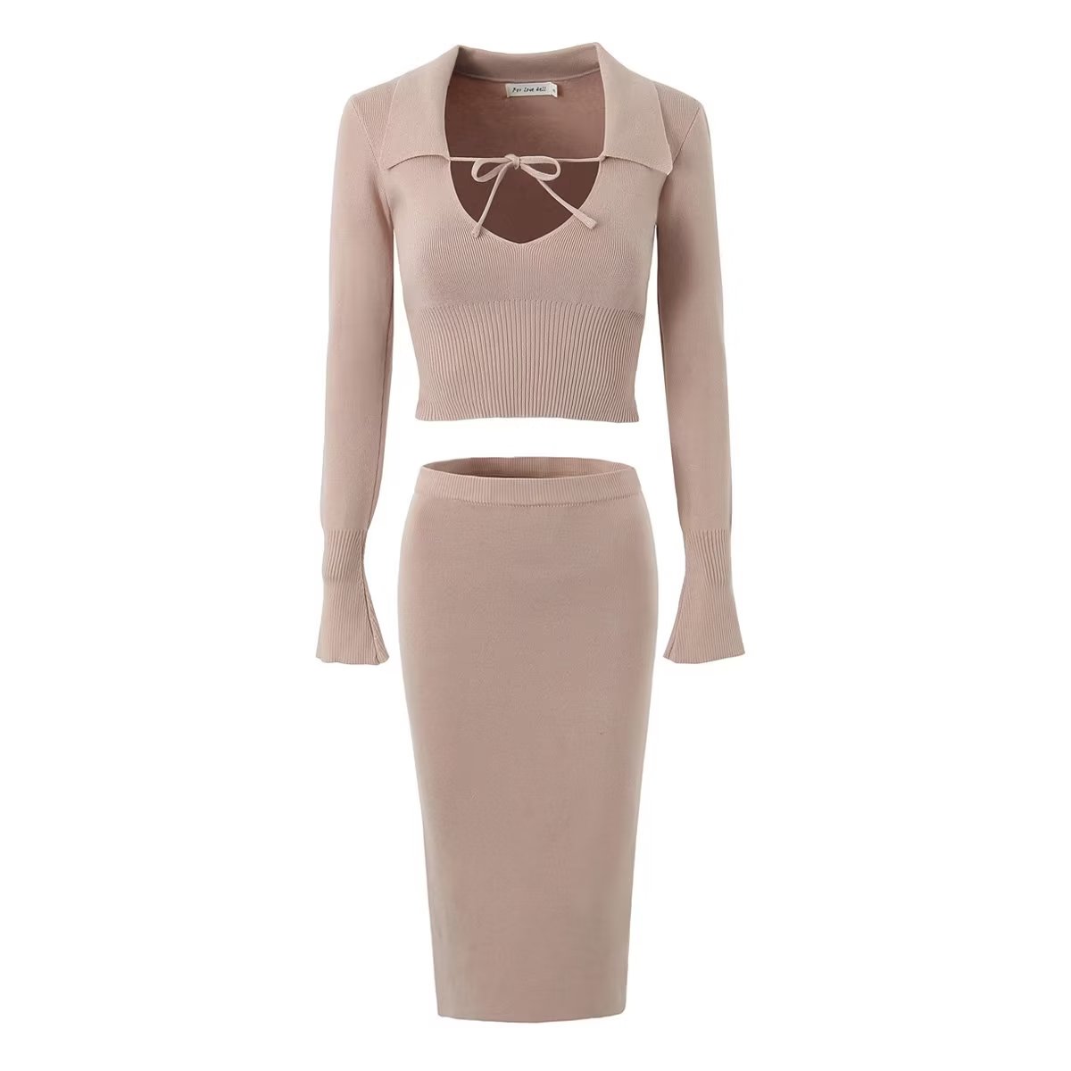 Effortlessly Elegant Top with a Timeless Design