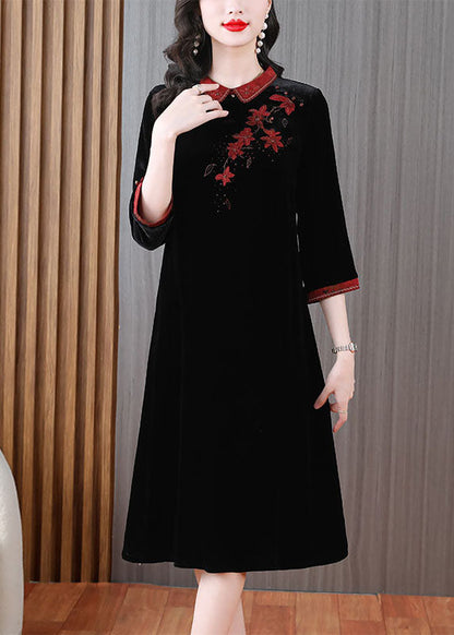 Sophisticated Dress with a Clean Classic Look