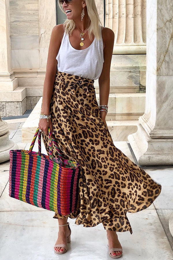 Sophisticated Garment with a Clean Classic Look