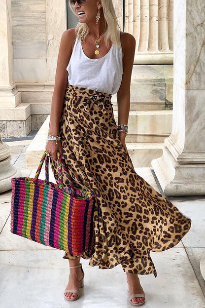 Sophisticated Garment with a Clean Classic Look