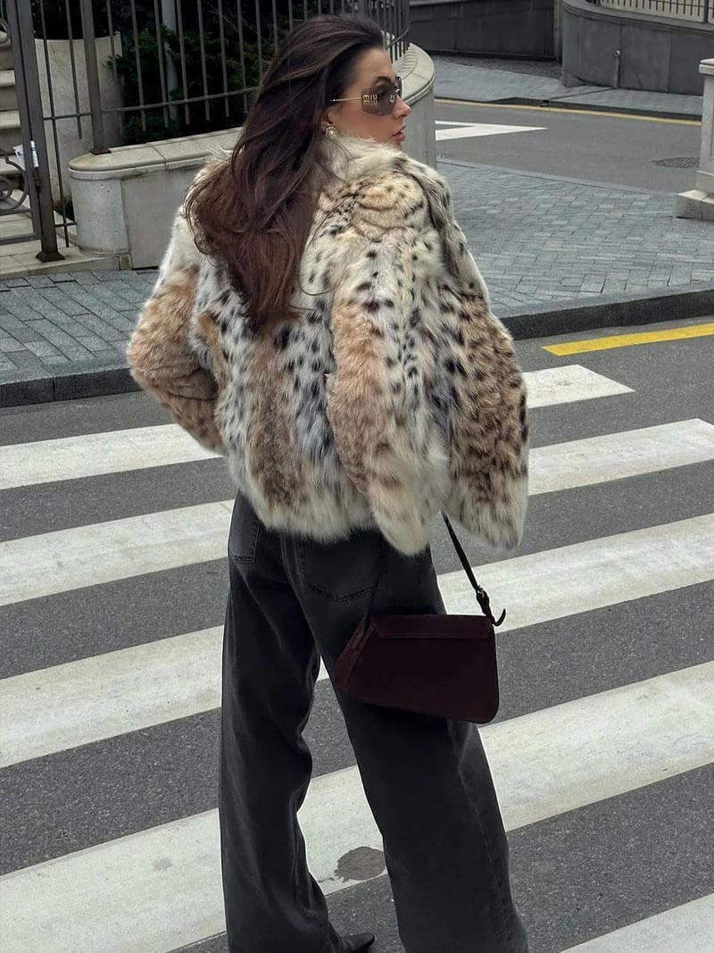 Classic Vintage Jacket with a Flattering Fit