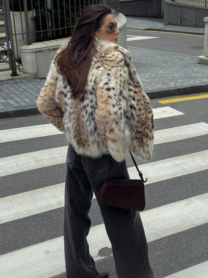 Classic Vintage Jacket with a Flattering Fit