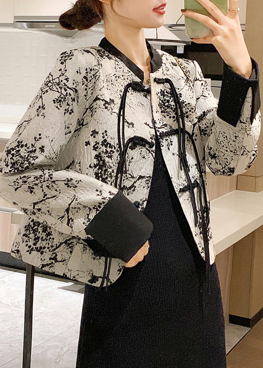 Classic Vintage & Enduringly Stylish Coat