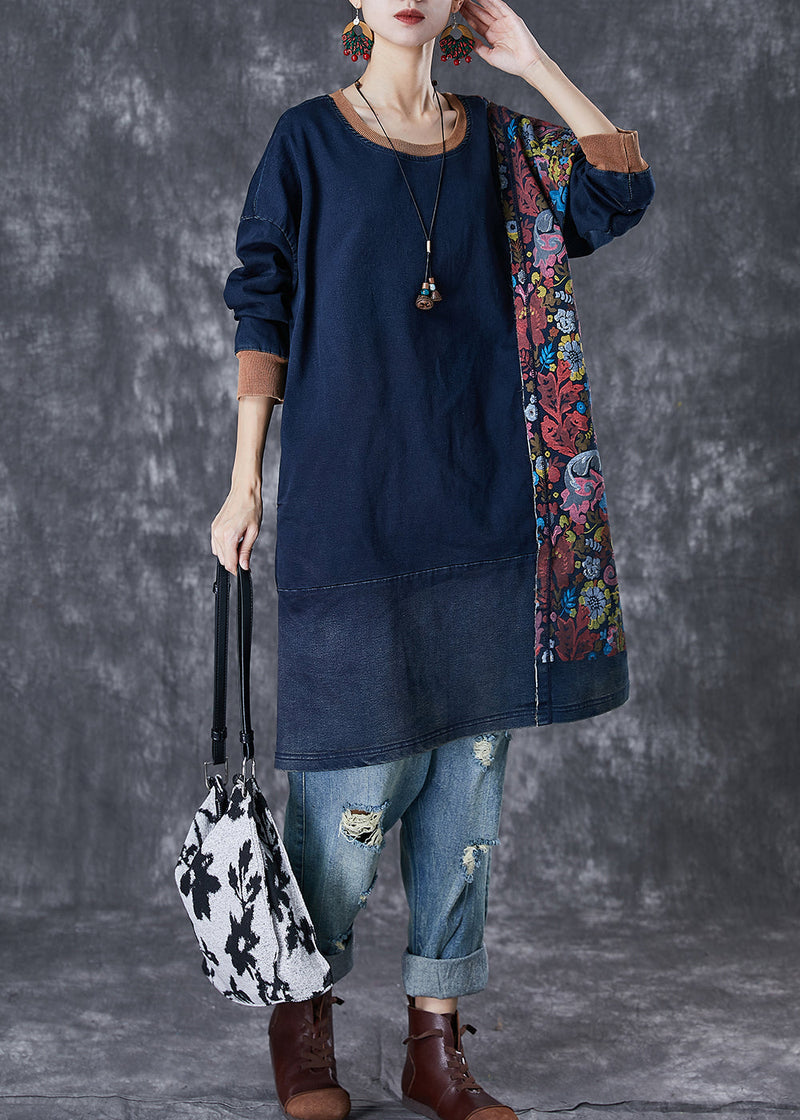 Classic Vintage Pullover with a Flattering Fit