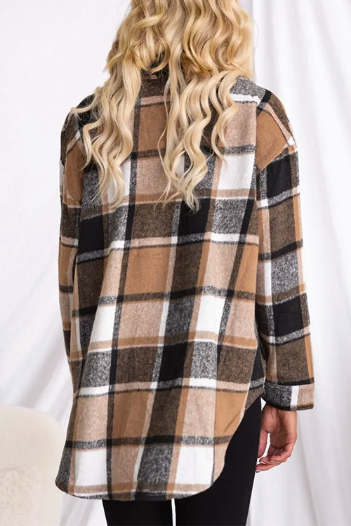 Effortlessly Elegant Coat with a Timeless Design