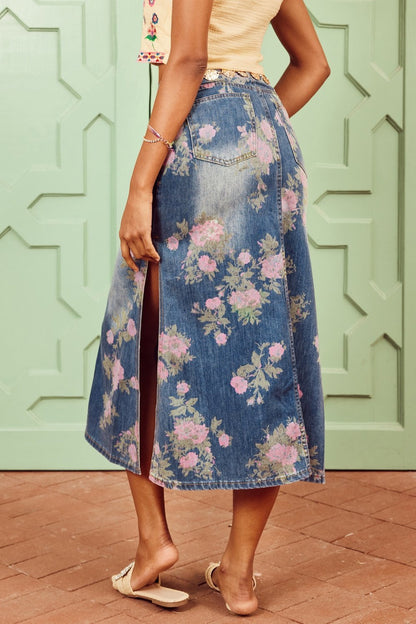 Elegantly Styled Garment for Everyday Wear