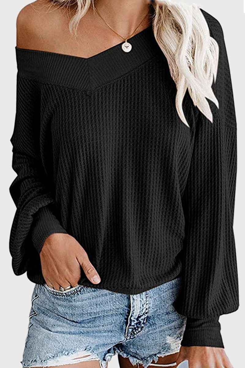 Elegantly Styled Top for Everyday Wear