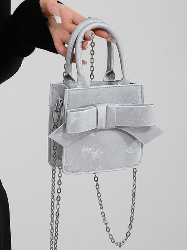 Beautifully Balanced Bag with Timeless Character