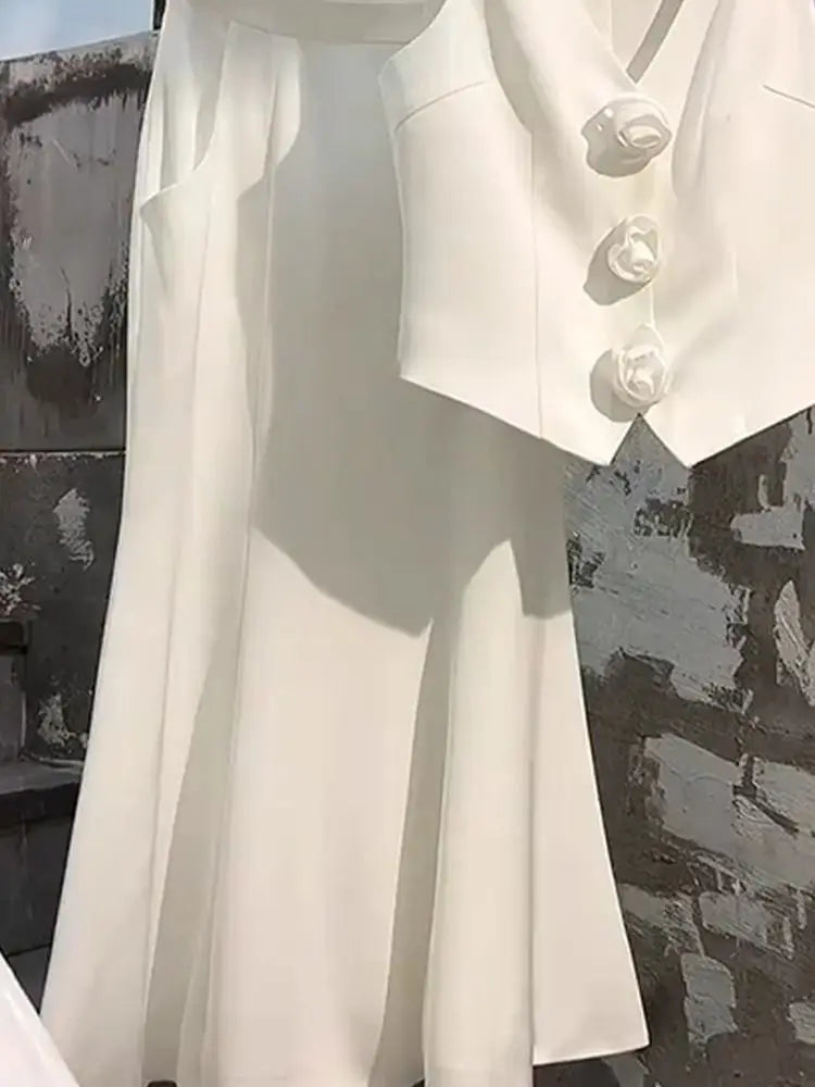 Classic Vintage Garment with a Flattering Fit
