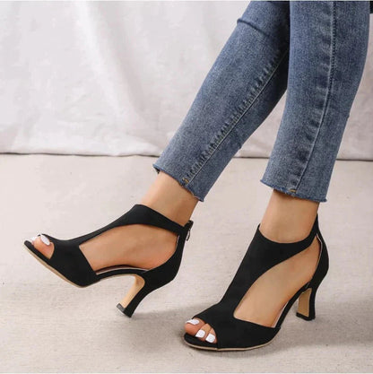 Gracefully Styled Heels for Any Occasion