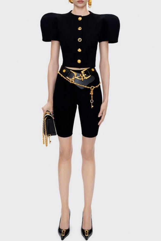 Effortlessly Elegant Top with a Timeless Design