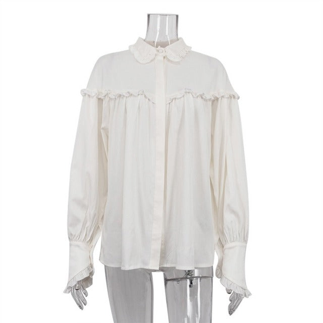 Classic Vintage Shirt with a Flattering Fit