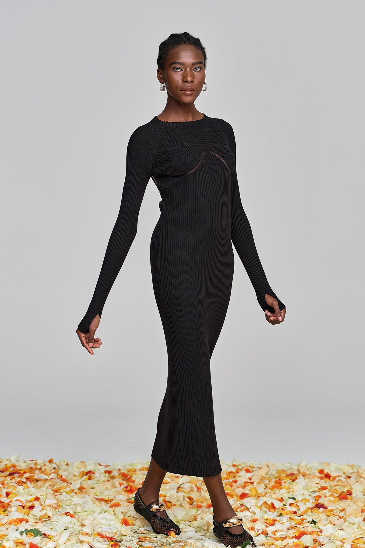 Classic Vintage Dress with a Flattering Fit