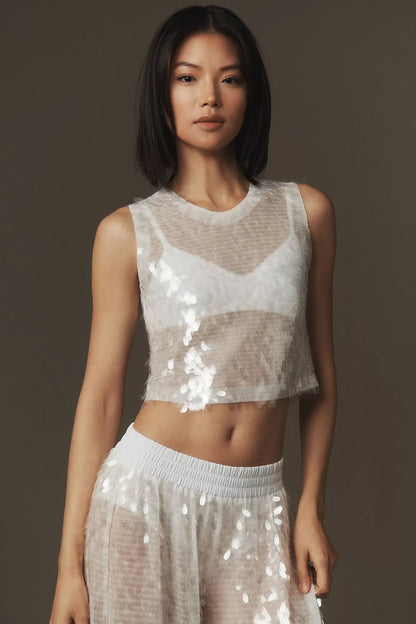 Well Tailored Pants with a Graceful Silhouette
