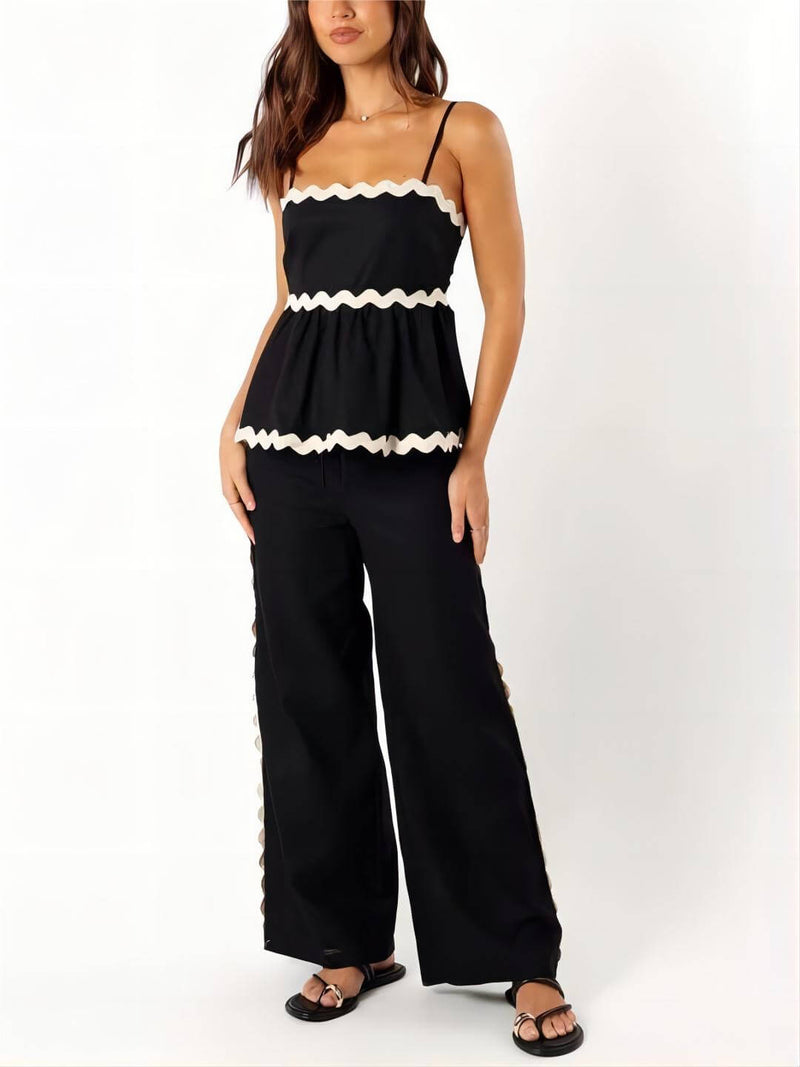 Well Tailored Pants with a Graceful Silhouette