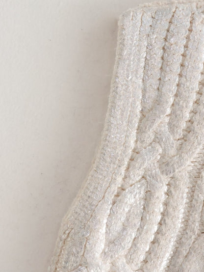 Beautifully Crafted Sweater in a Classic Style