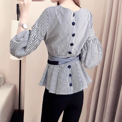 Beautifully Finished Pants in a Timeless Design