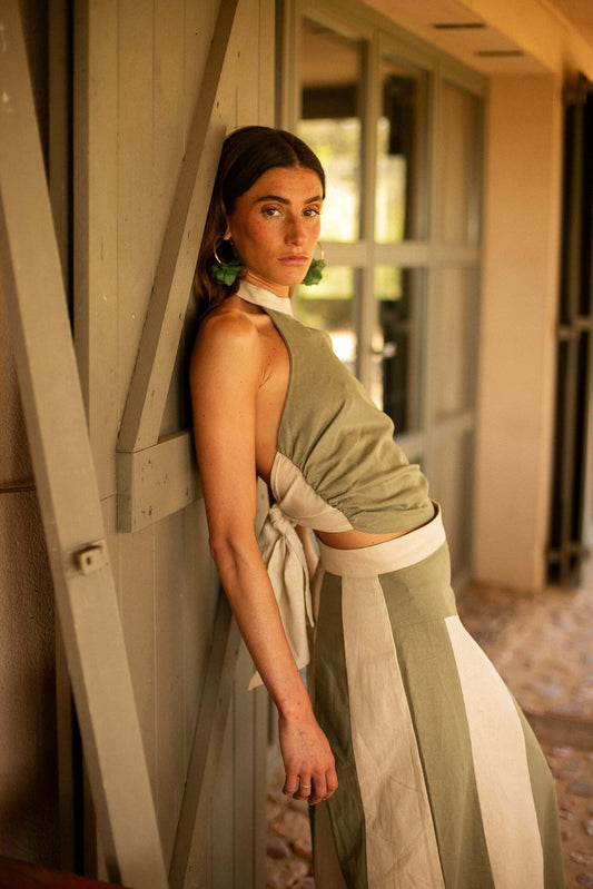 A Vintage Style Top with Delicate Timeless Details