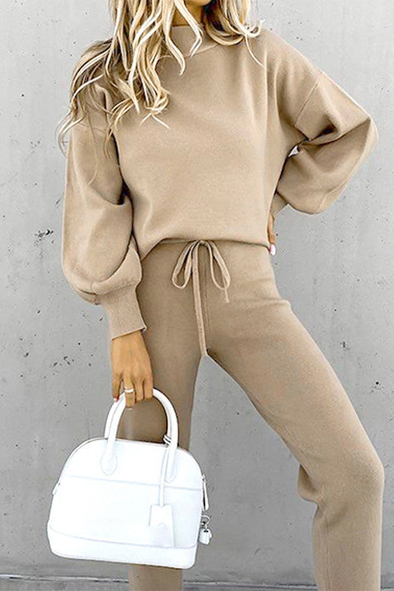 Effortlessly Elegant Garment with a Timeless Design