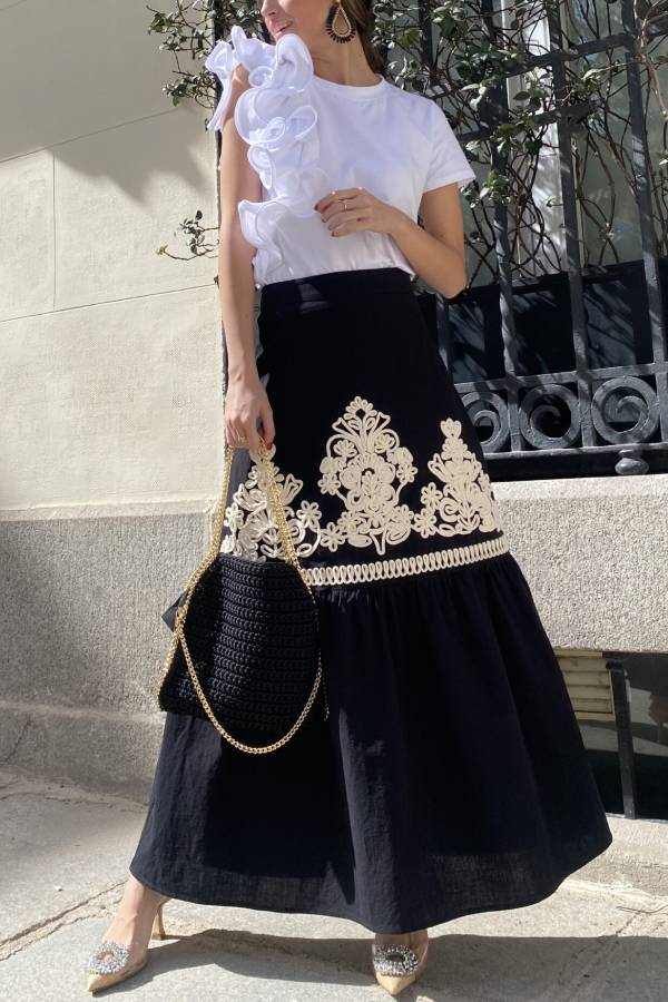 Classic Vintage Garment with a Flattering Fit