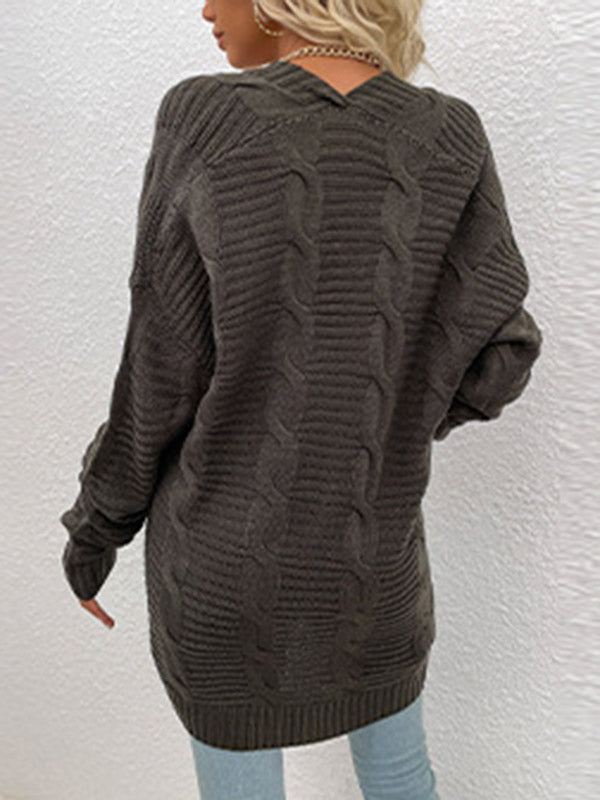 Well Tailored Cardigan with a Graceful Silhouette