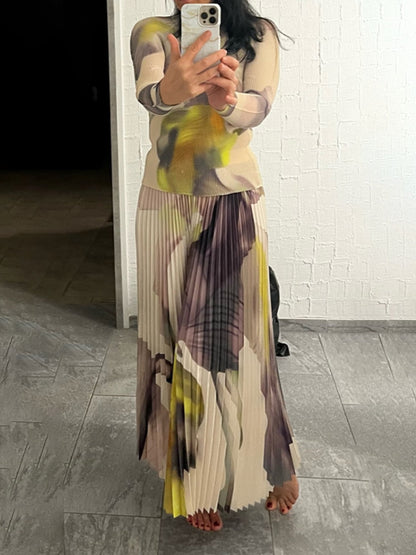 Beautifully Finished Garment in a Timeless Design