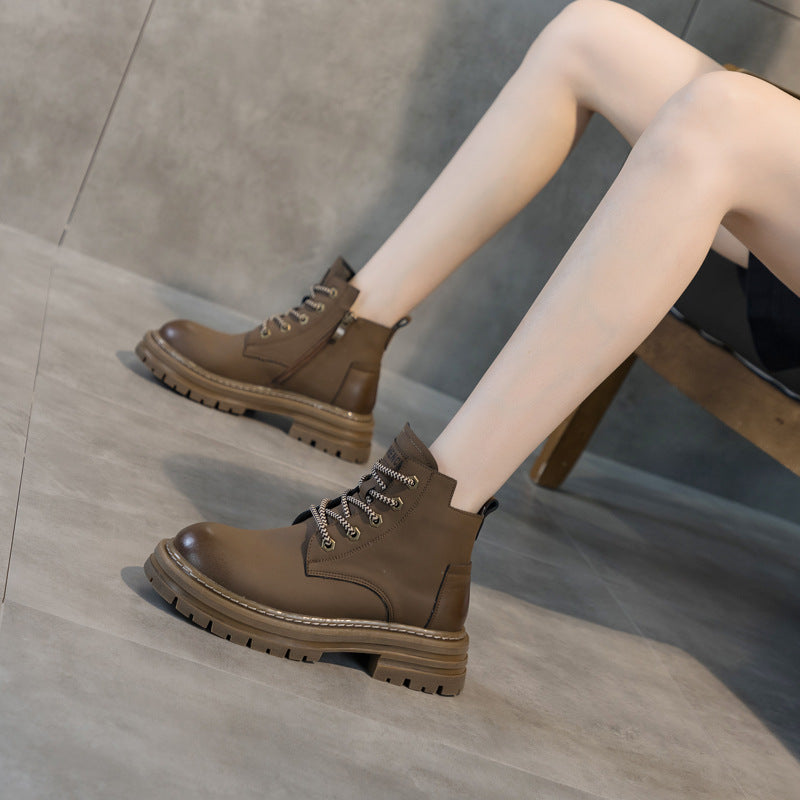 Polished Boots with an Effortless Classic Look