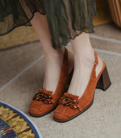 A Vintage Style Heels with Delicate Timeless Details