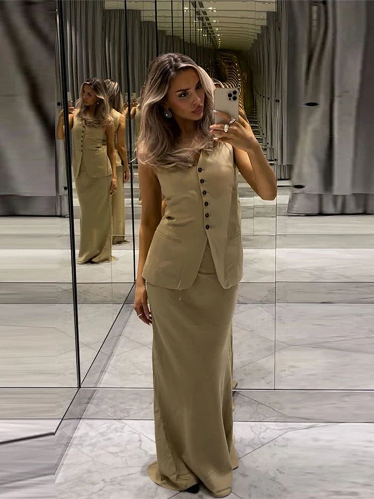 Classic Vintage & Enduringly Stylish Garment
