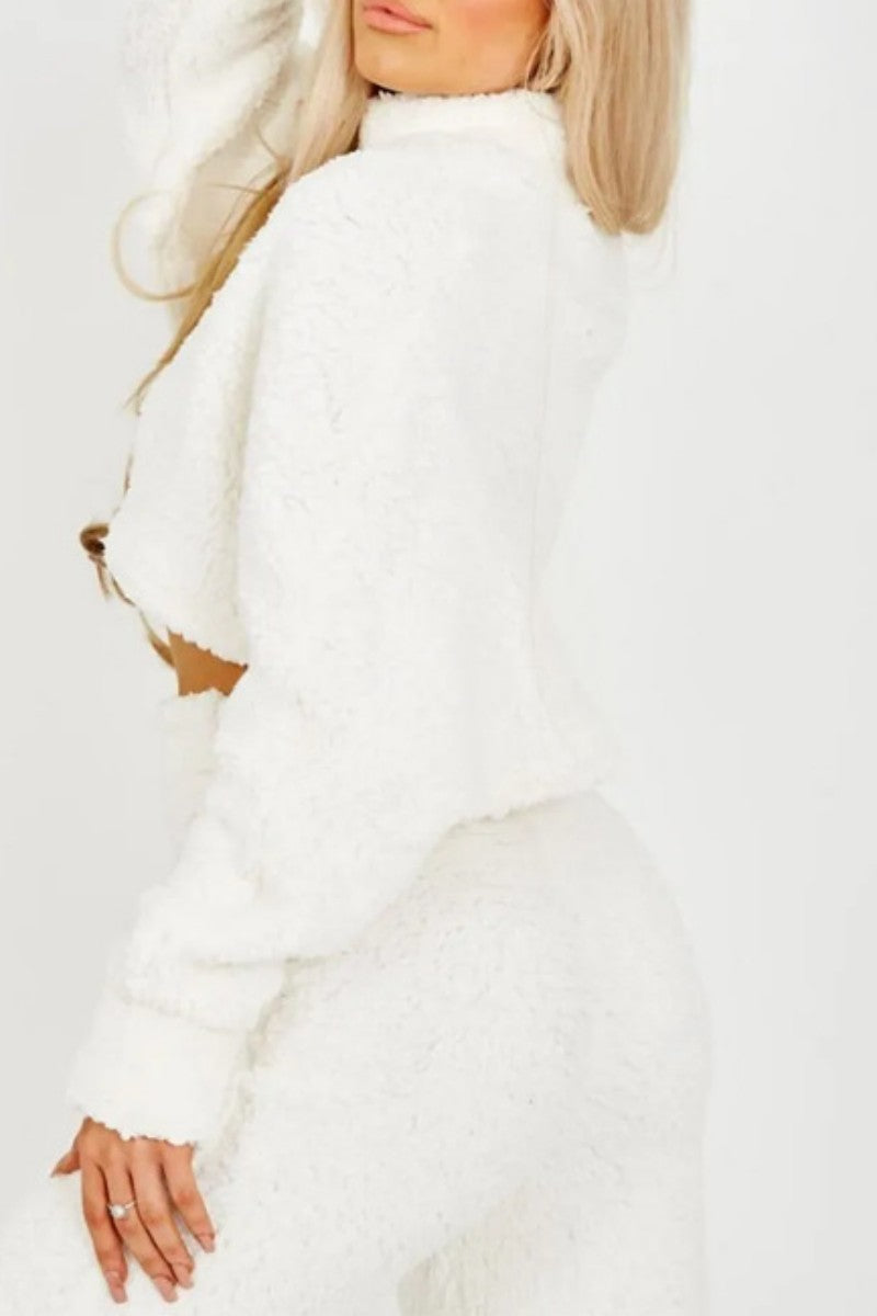 Polished Garment with an Effortless Classic Look