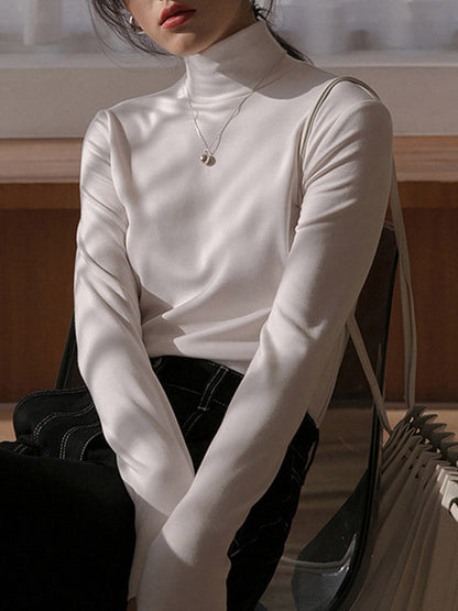 Classic Vintage T-Shirt with a Flattering Fit