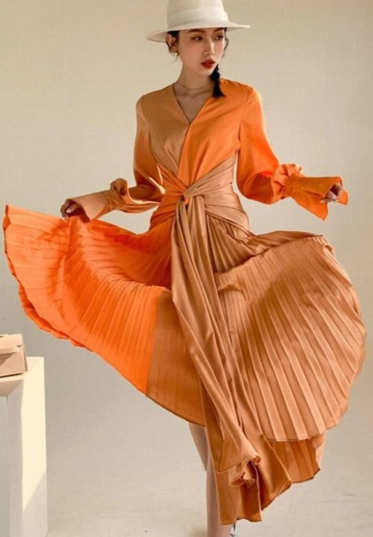 Classic Vintage & Enduringly Stylish Dress