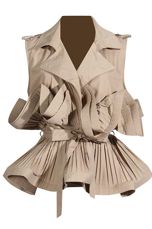 Classic Vintage Top with a Flattering Fit