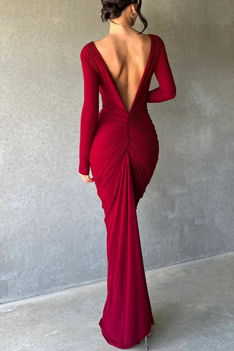 Beautifully Crafted Dress in a Classic Style