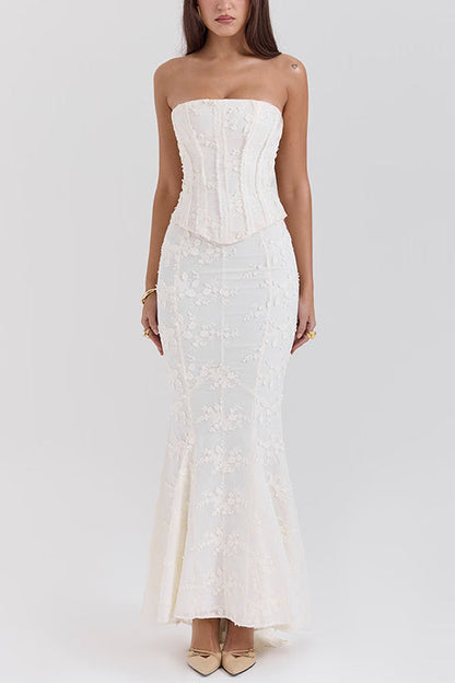 Well Tailored Garment with a Graceful Silhouette