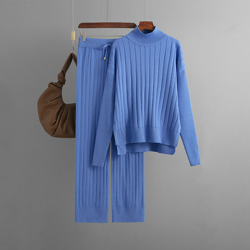 Classic Vintage Sweater with a Flattering Fit
