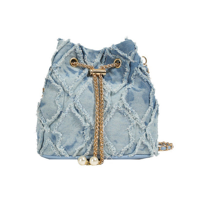 Classic Vintage Bag with a Flattering Fit