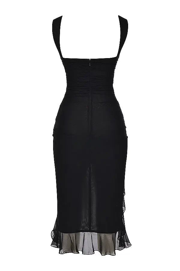 Sophisticated Garment with a Clean Classic Look