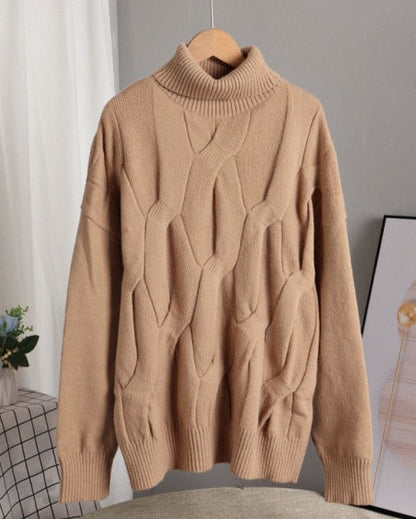 Effortlessly Elegant Sweater with a Timeless Design