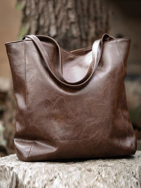 Beautifully Crafted Bag in a Classic Style