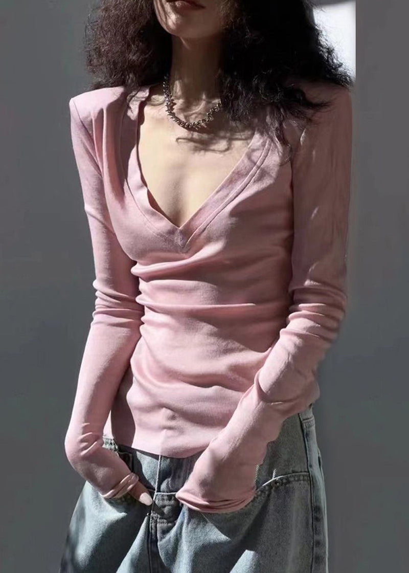 Beautifully Finished Top in a Timeless Design
