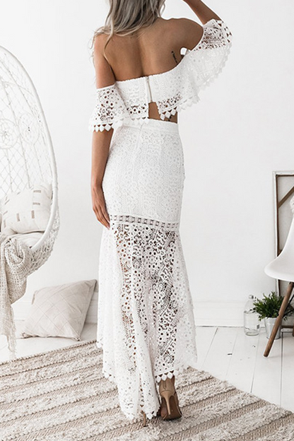 Gracefully Styled Garment for Any Occasion