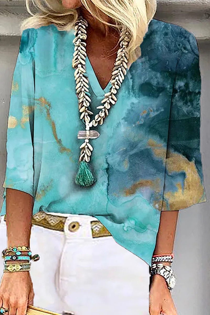 Beautifully Finished Top in a Timeless Design