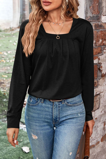 Effortlessly Elegant Top with a Timeless Design