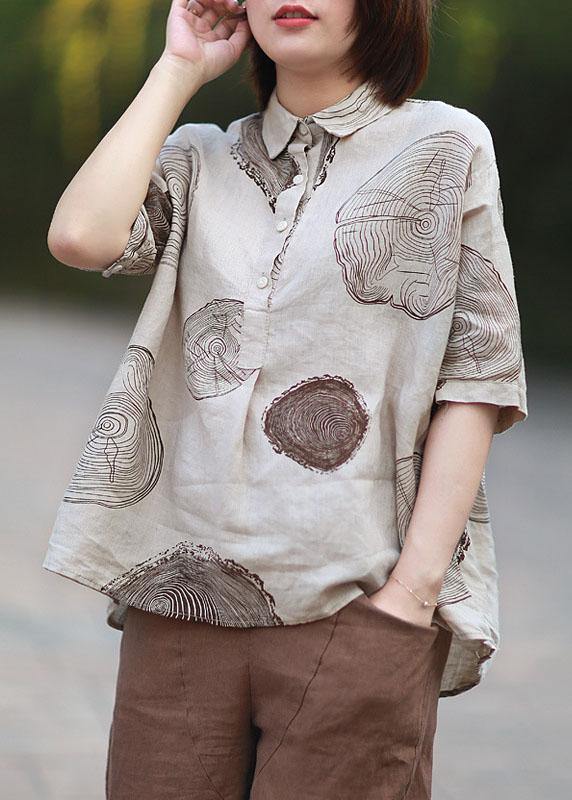 Gracefully Styled Blouse for Any Occasion