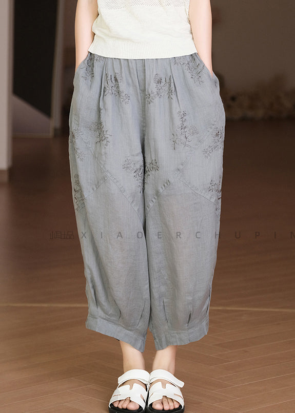 Classic Vintage Pants with a Flattering Fit