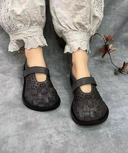 Elegantly Styled Shoes for Everyday Wear