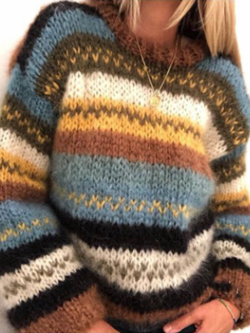 Effortlessly Elegant Sweater with a Timeless Design