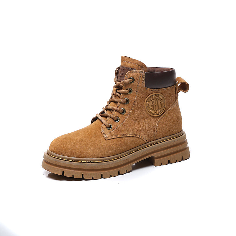 Beautifully Finished Boots in a Timeless Design